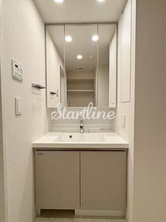 プレディアコート西葛西の物件内観写真